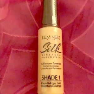 Luminess Air Airbrush Foundation